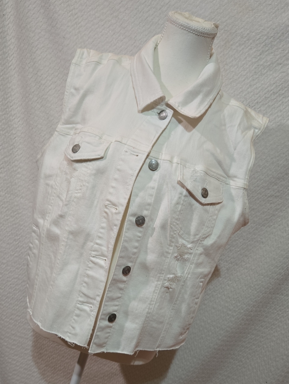 Maurices White Sleeveless Denim Vest